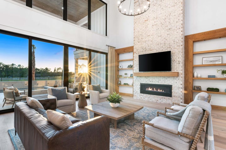 123 N Southern Cross Lane